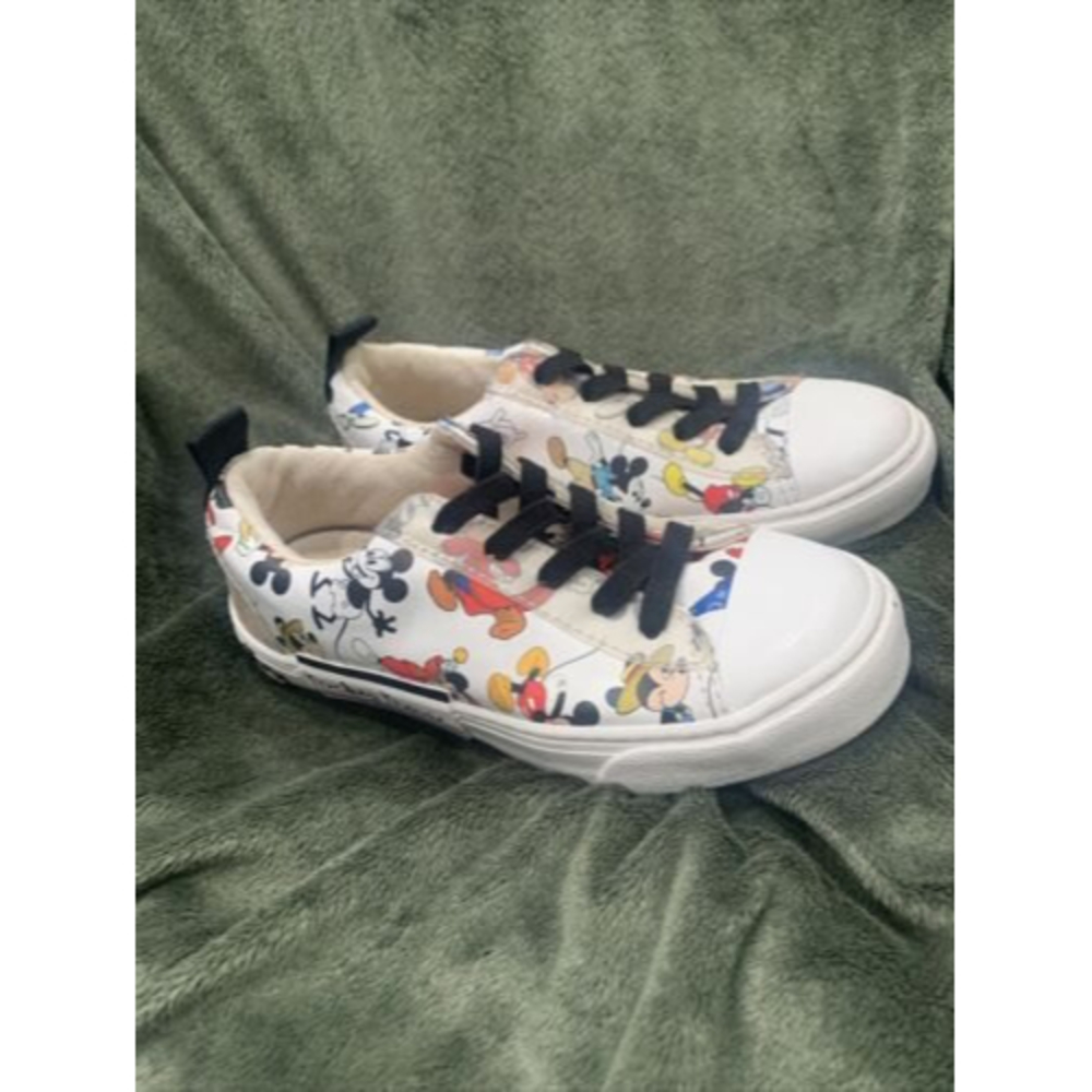 Mickey Mouse Zara  leather toddler Size 12